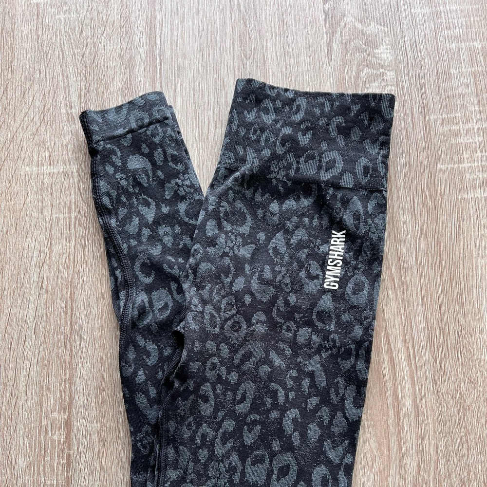 Gymshark Adapt Animal Leggings. Lightly worn, like new.